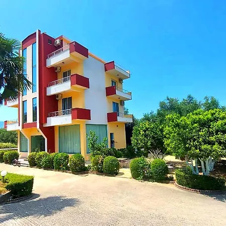 Dini Maison d'hôtes Radhimë