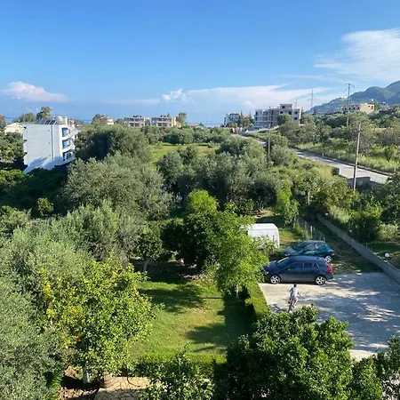 Casa de hóspedes Dini Radhimë