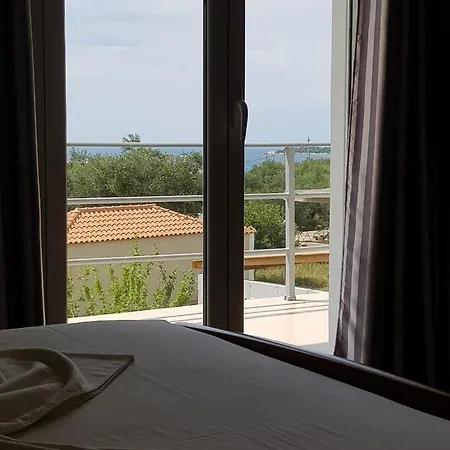Hotel Joy & Grace Apartments Ksamil