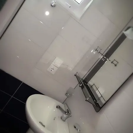 Joy & Grace Apartments Ksamil Hotel *