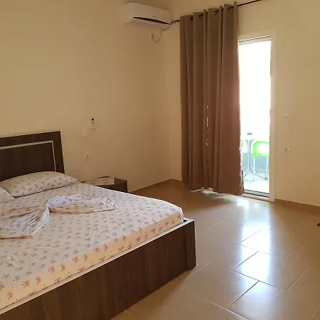 Joy & Grace Apartments Ksamil Hotel *