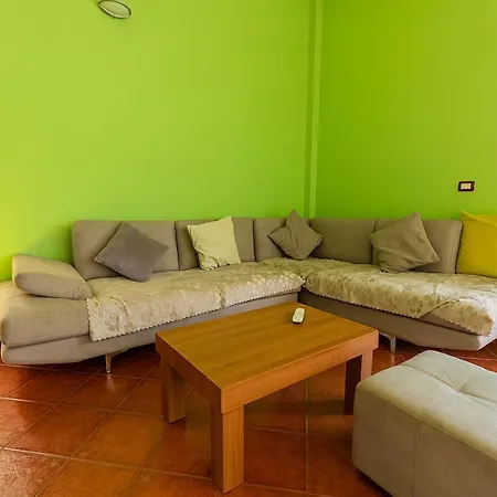 Dini Guest house
