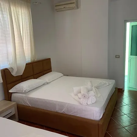Guest house Dini